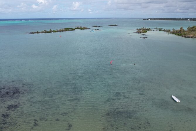2h Private Kite Surf Lessons for Beginner in Anse La Raie Beach - Day three: beginning to ride the board