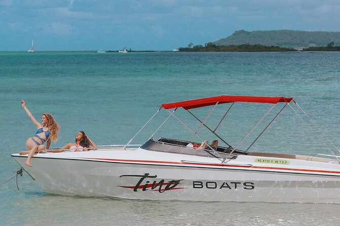 5 island tour all inclusive with Ile aux cerfs and snorkeling - Leaving Trou d’Eau Douce for the GRSE waterfall