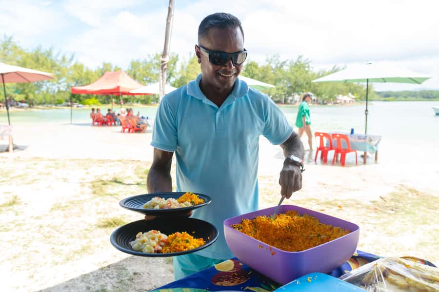 5 Islands Speedboat Cruise, Snorkeling + Lunch & Open Bar - Snorkeling near Blue Bay Marine Park