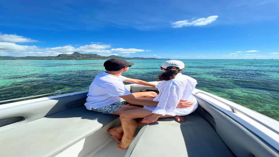5 Islands Speedboat w/Snorkeling Sea Turtle + Lunch & Drinks - What the speedboat ride feels like