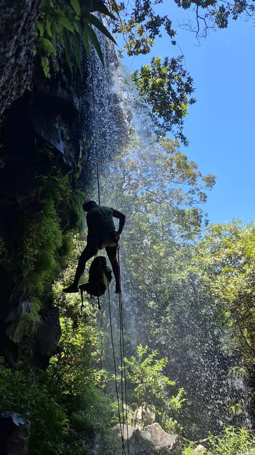 Abseiling/Canyoning - Who should book this Mauritius adventure?