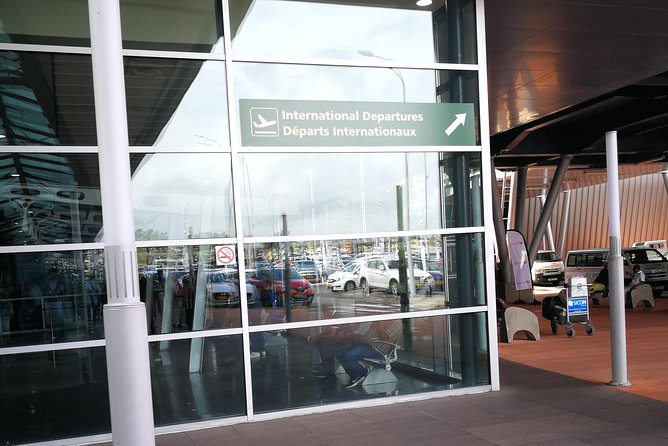 Airport & Hotels Transfers - The ride to your hotel, port, or meeting point
