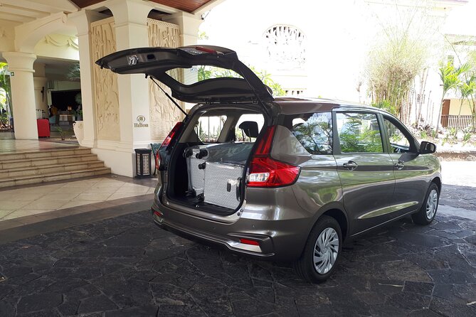 Airport Transfer in Mauritius - The one-hour ride from Plaine Magnien to your hotel