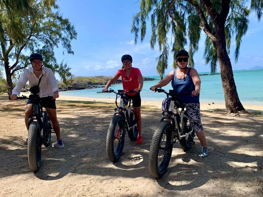 Authentic North East Coast E-bike Guided Tour - Why this bike tour shows you another Mauritius