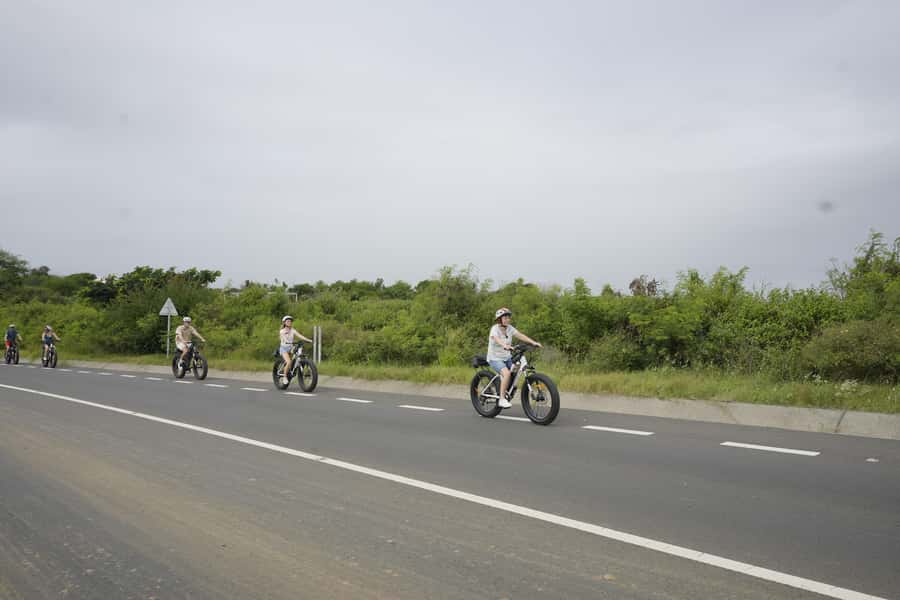 Authentic North East Coast E-bike Guided Tour - Quiet beaches instead of resort beaches