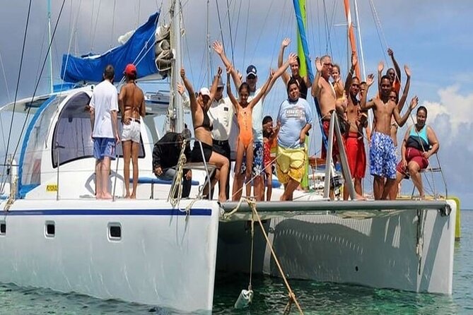 Catamaran, BBQ, Ile Gabriel , Ile Plate ,Coin de Mire - Day two begins with La Vanille Nature Park
