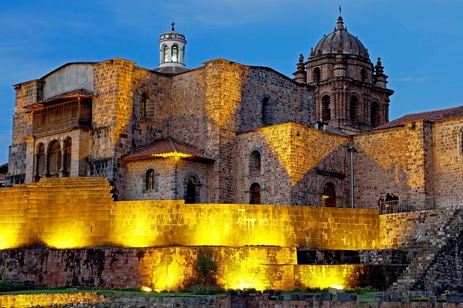 Cusco City Tour (Half Day) - Q’enqo, a ceremonial site cut into rock