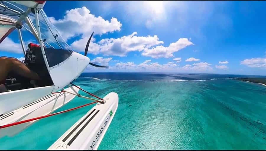 East Coast Mauritius Private Scenic Seaplane Tour - Understanding the underwater waterfall illusion