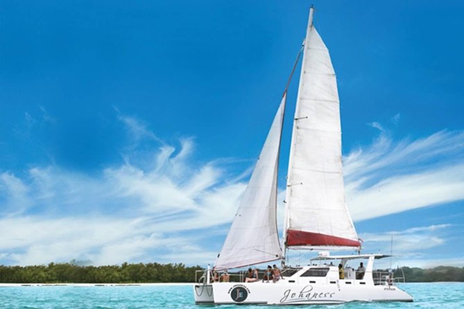 Exclusive Private Catamaran Adventure: Ile aux Cerf (Full Day Cruise incl Lunch) - Snorkeling in the lagoon before lunch