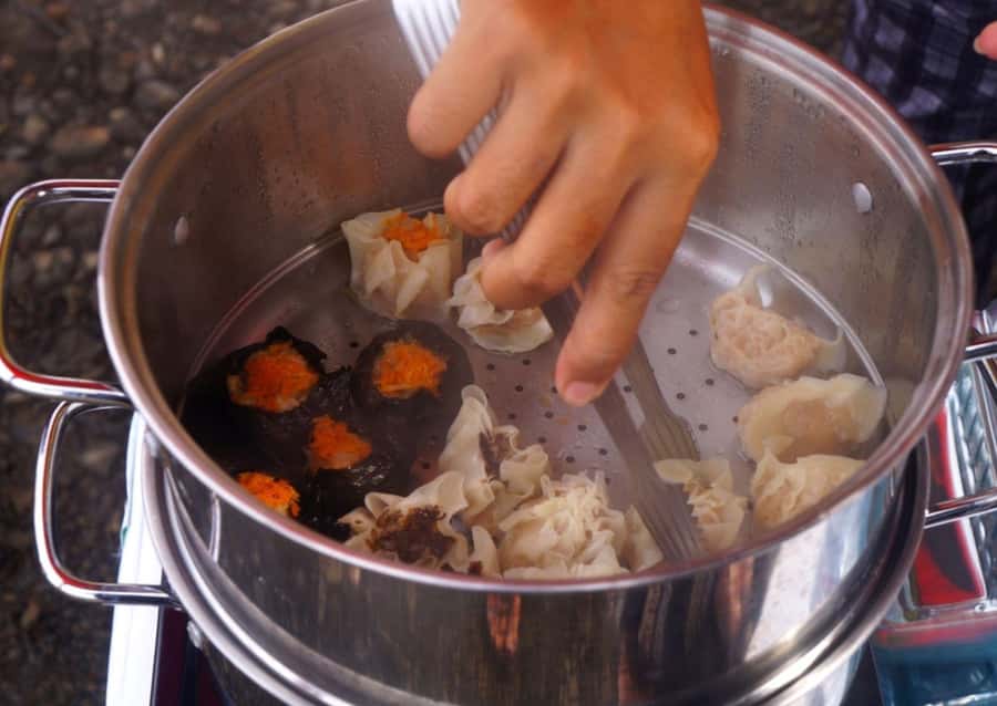 Flavors of Port Louis: Guided Food Tasting Tour with a Local - What the guides add to the walk