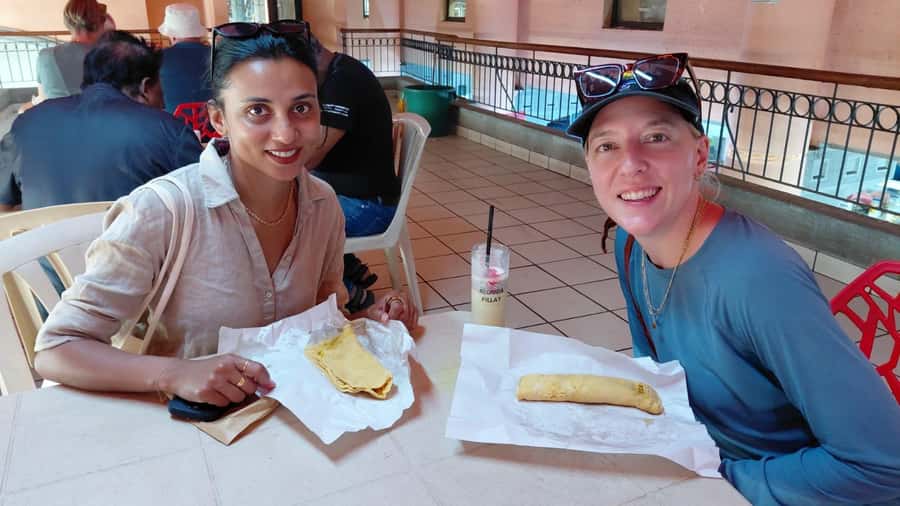 Flavors of Port Louis: Guided Food Tasting Tour with a Local - Walking into Port Louis through food