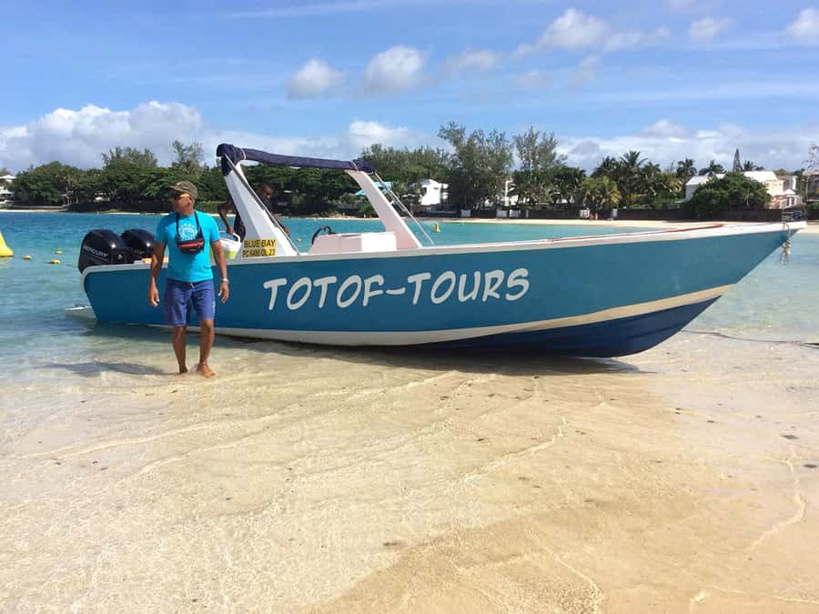 From Blue Bay: Ile aux Cerfs Speedboat Excursion with BBQ - Why this seven-hour boat trip works