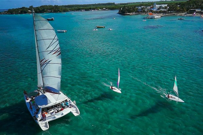 Full-Day Catamaran Cruise to Île aux Cerfs with BBQ Lunch - A BBQ lunch with Mauritian drinks