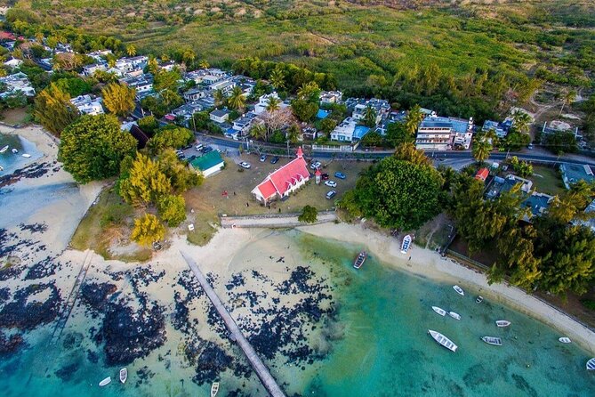 Full-Day North Tour of Mauritius, ALL INCLUSIVE Day Trip, Private SUV Car, Guide - Mont Choisy Beach, Grand Baie, and northern coast life
