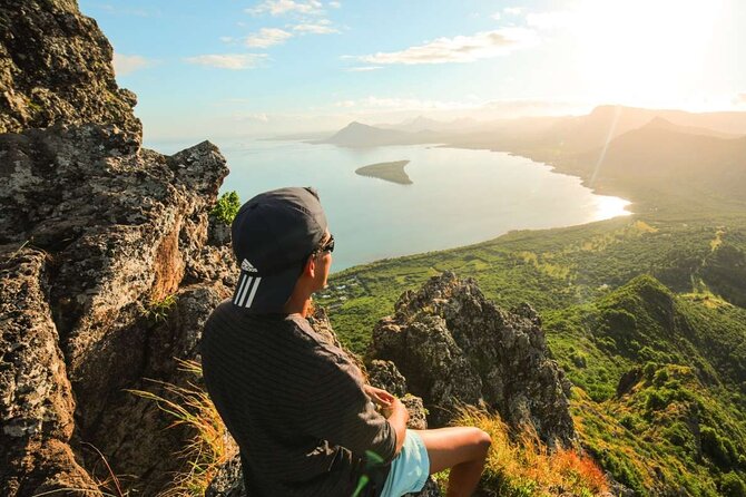 Full-Day Private Hiking le Morne Mountain & Seafood Lunch at Islet Fourneau - Key points to know before booking