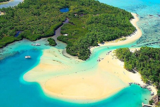 Full Day Shared Speed Boat in Ile Aux Cerfs Lunch & Transfer incl - Is $88.47 a fair price?