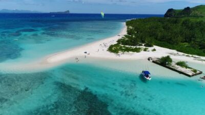 Catamaran 3 Islands Cruise & Lunch on the Island