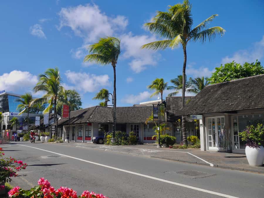 Grand Baie: Coastal Cuisine & Culture Walking Tour - Weather, timing, and what to bring