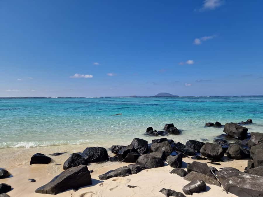 Grand Bay: Catamaran Cruise to Flat Island with BBQ Lunch - Should you book the Grand Baie to Flat Island cruise?