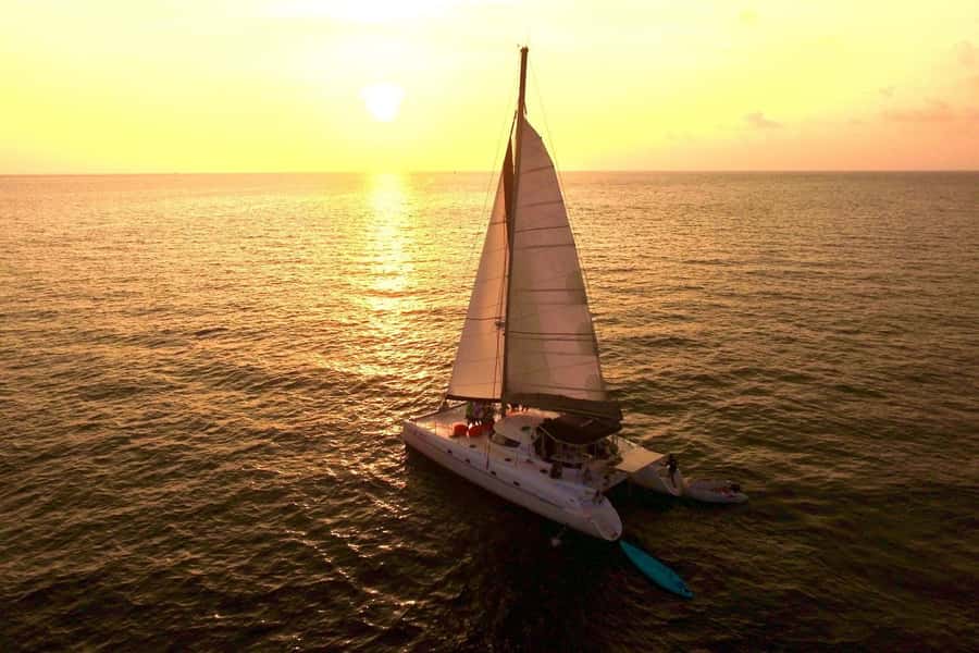 GrandBay-Sunset Cruise with Event Dinner for Private Groups - Setting Out From Grand Bay by Dinghy