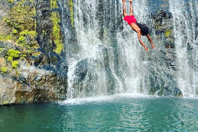 Guided Hiking The 7 WATERFALLS with relaxing car tour in the end - Who will enjoy this day most?