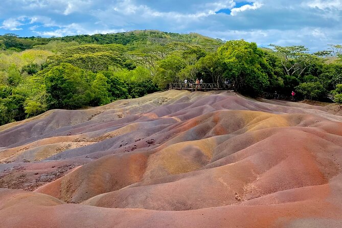 Guided South west Tour - Trou aux Cerfs: a volcanic start above Curepipe