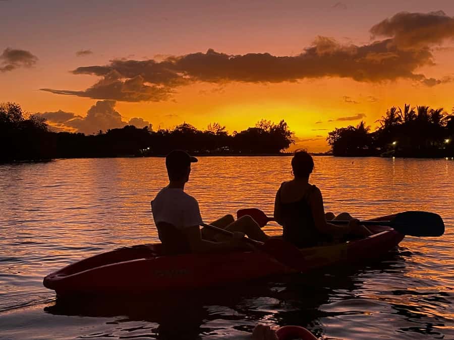 Guided Sundowner Kayak Tour - The first paddle: an easy route for beginners