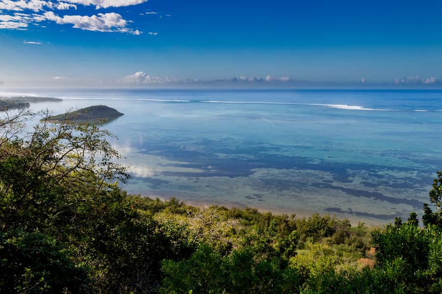 Hike Le Morne & Explore the Southwest (With Transportation) - Why this day works so well