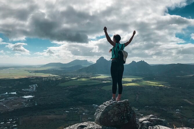 Hiking La Tourelle Mountain in Mauritius - Who will enjoy this hike most
