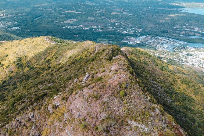 Hiking La Tourelle Mountain in Mauritius - Practical preparation for a better morning