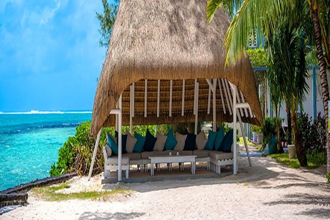 Ile aux 2 Cocos Full Day on All Inclusive with complimentary activities - A day designed for couples and celebrations