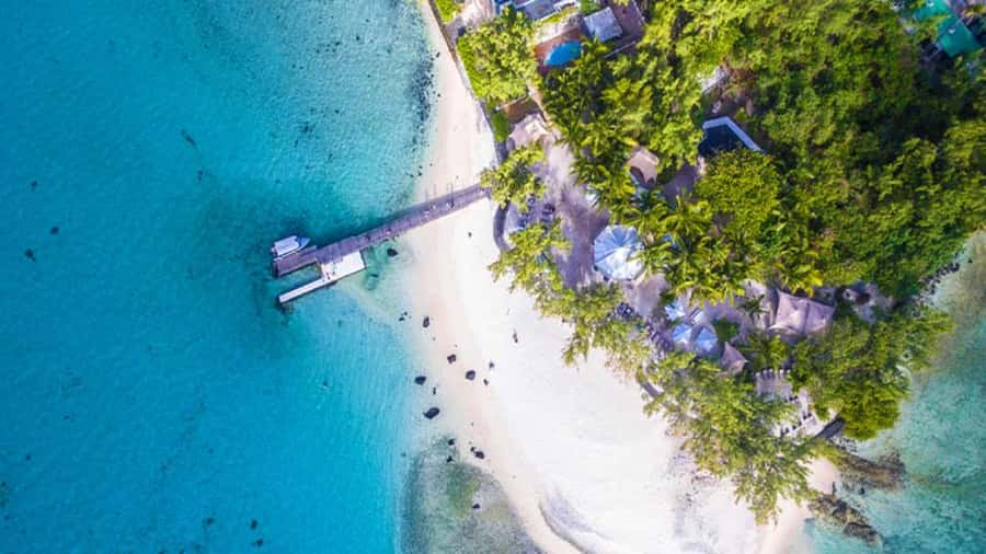Ile Aux 2 Cocos with lunch and Snorkeling or Glass Bottom - Choosing snorkeling or the glass-bottom boat