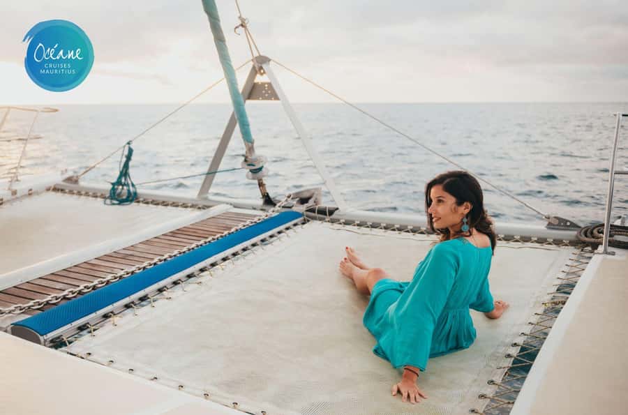 Ile aux Benitiers : Private OCÉANE Sunset Cruise - What the $612 price really buys you
