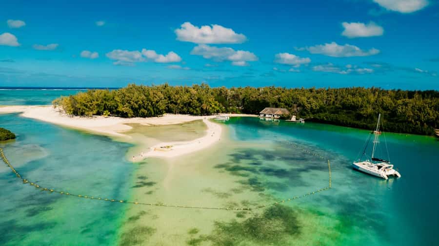 Ile Aux Cerfs: Catamaran Cruise, island, waterfalls, Lunch - Tips for making the day easier