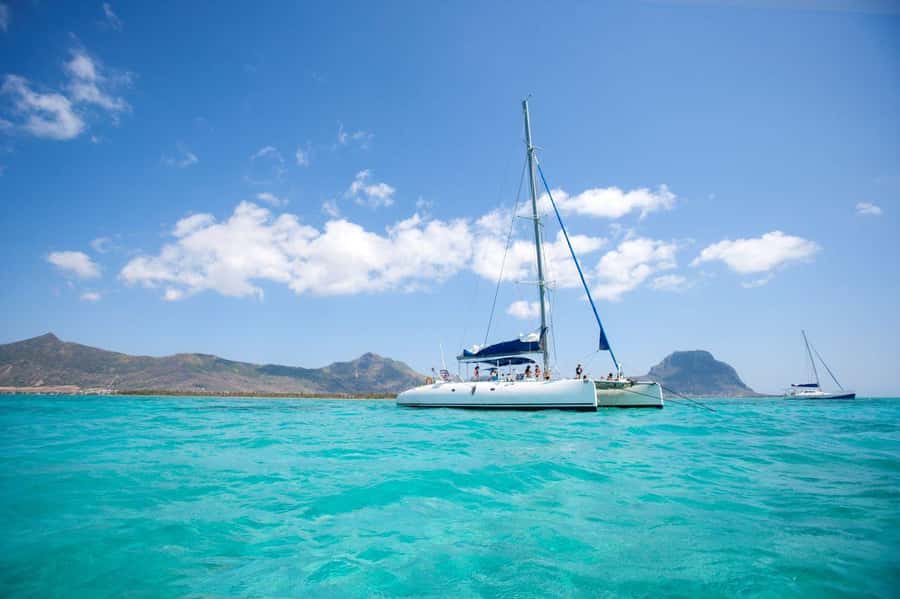 Ile Aux Cerfs Catamaran Cruise sailing from Mahebourg - Lunch on the catamaran