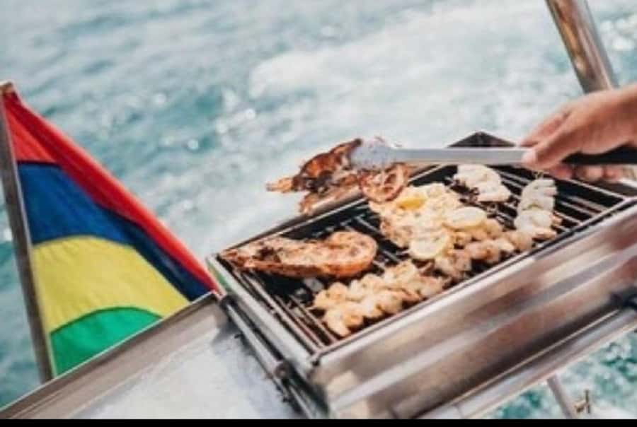 Ile Aux Cerfs Catamaran Cruise with Pick-up/Drop-off & Lunch - Who should book this seven-hour cruise?