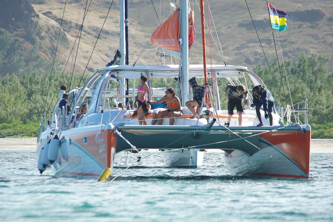 Ilot Gabriel Catamaran Cruise in Mauritius - Who will enjoy this northern-island cruise?