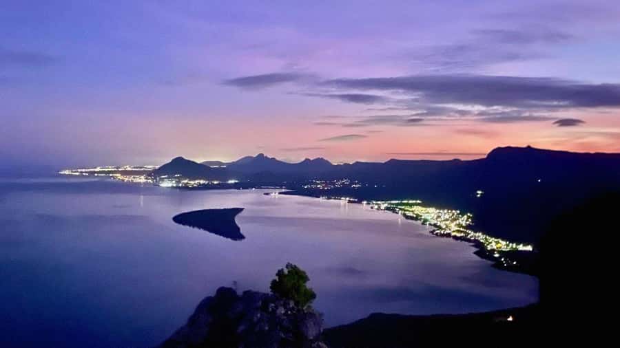 Le Morne Brabant Sunrise Hike - Who should book this hike?