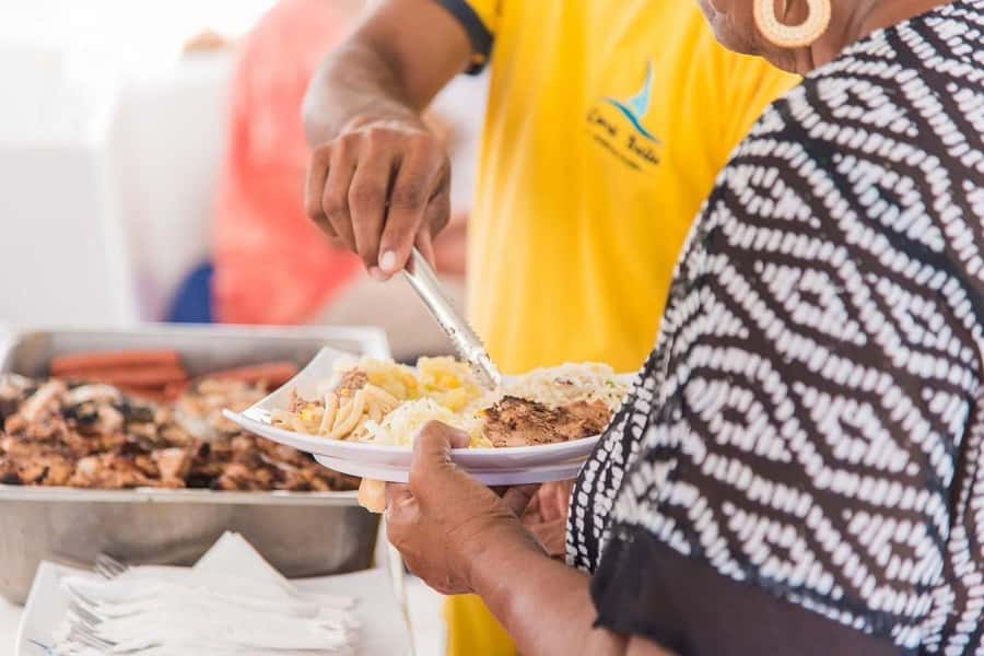 Mauritius: Catamaran cruise to 3 Northern Isles with lunch - The BBQ lunch on the catamaran