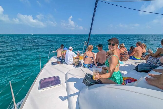 Mauritius: Catamaran Cruise to Ile Aux Cerfs with BBQ Lunch - Snorkeling in the coastal water