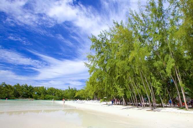 Mauritius: Catamaran Cruise to Ile Aux Cerfs with BBQ Lunch - Is $64 good value?