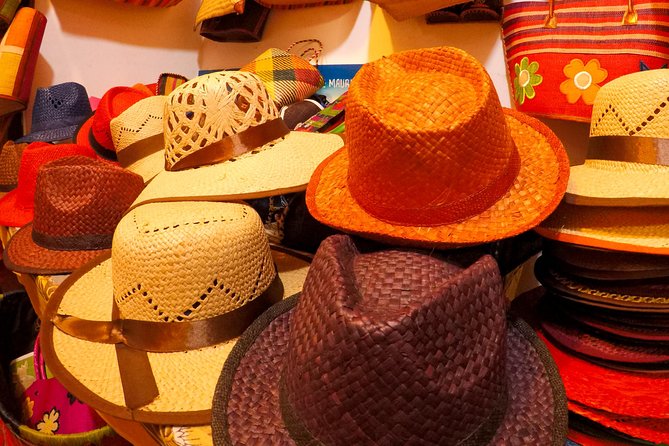 Mauritius City Tour, ALL INCLUSIVE Day Trip, Private SUV Car with Guide - Central Market: the most flavorful 50 minutes