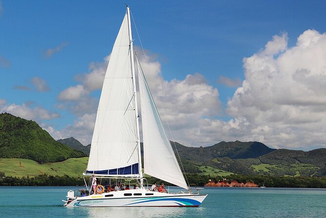 Mauritius : Full day All inclusive Ile aux cerfs Catamaran cruise - The early hotel pickup and Pointe Jerome start