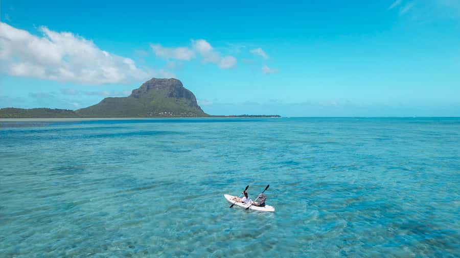 Mauritius: Guided Kayak tour to Benitiers Island - Crystal Rock: the photo stop and snorkeling break