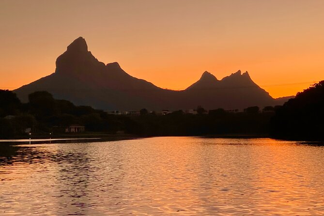 Mauritius: Guided Sunrise Kayak Tour on the Tamarin River - Watching for birds, monkeys, and flying foxes