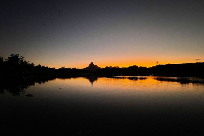 Mauritius: Guided Sunrise Kayak Tour on the Tamarin River - Learning the kayak basics before setting off