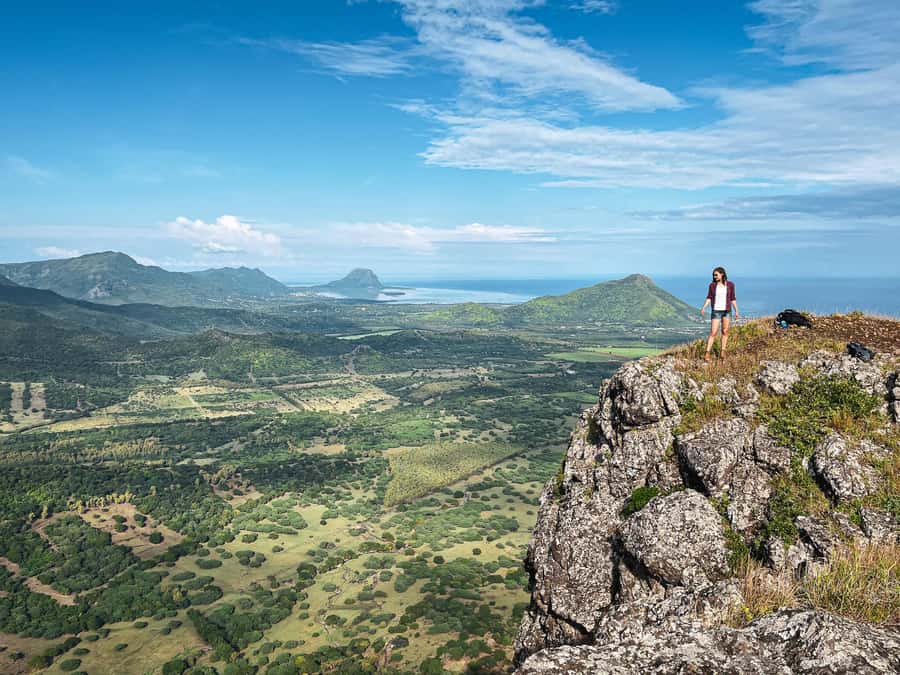 Mauritius: Hike and Climb Trois Mamelles Mountain - Meeting at Bassin Spiritual Park
