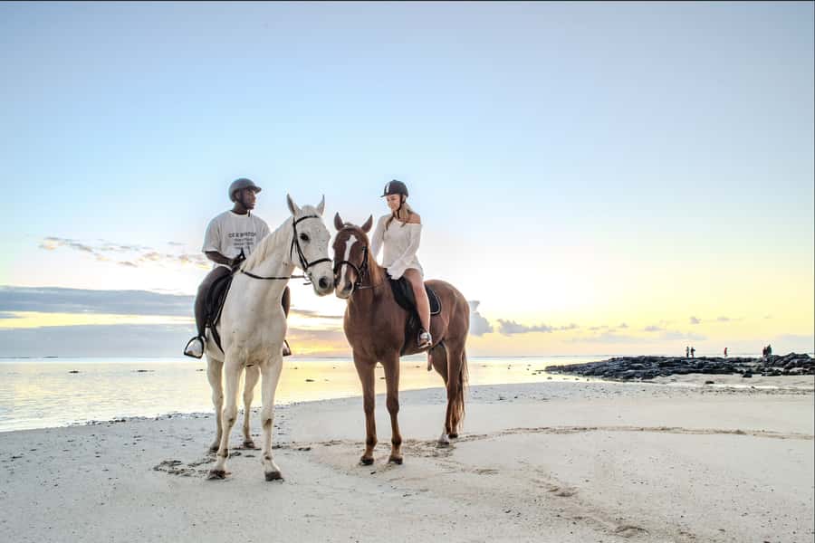 Mauritius: Horseback riding on the beach - One hour along Belle Mare Beach