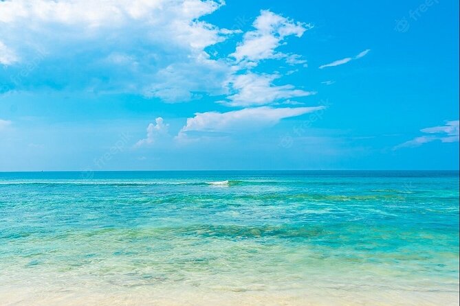 Mauritius: Ile Aux Cerfs Catamaran Tour with Lunch and Drinks - How the $70 price works for you