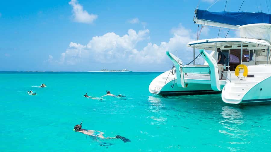 Mauritius: Ile Aux Cerfs Catamaran Trip w/ Lunch & Transfer - Grand River South East Waterfalls by speedboat